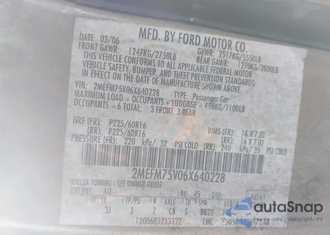 2006 Mercury Grand Marquis Ls z USA, uszkodzony, nr VIN 2MEFM75V06X640228